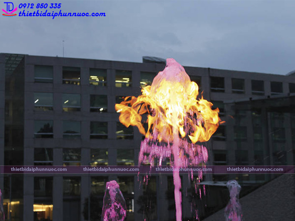 Vòi phun nước tạo lửa Fountain Flame 3