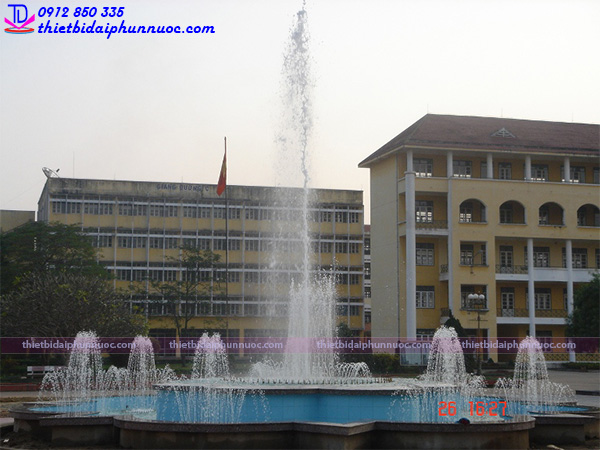 Đài phun nước trường đại học sư phạm Thái Nguyên 1