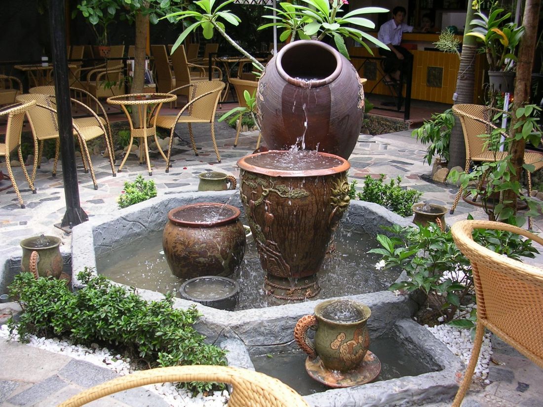 Mẫu đài phun nước độc đáo dành cho sân vườn.