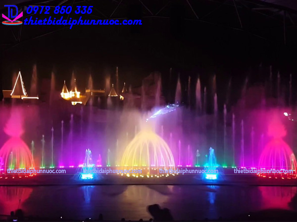 Nhạc nước Vinpearl Nha Trang - VInwonder Nha Trang 4