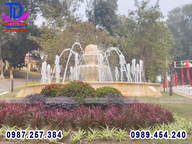 Đài phun nước quả cầu đá nhà máy Z121 Phú Thọ 5