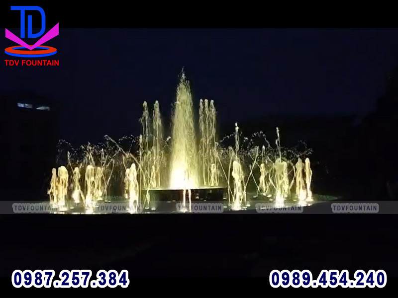 Đài phun nước trường Sĩ quan đặc công 8