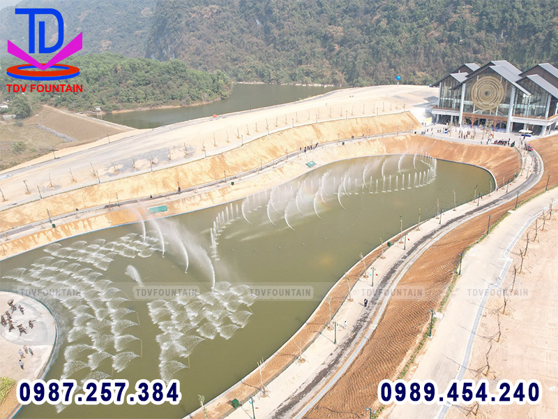 Nhạc nước nhà ga cáp treo Hương Bình - Chùa Tiên - Hòa Bình 4