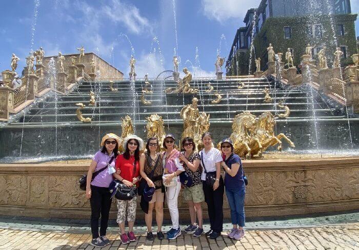 Nơi đây đã trở thành địa điểm check in quen thuộc của du khách trong và ngoài nước. 