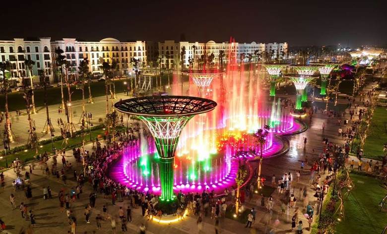 Sàn nhạc nước quảng trường biển không chỉ mang lại giá trị trang trí.