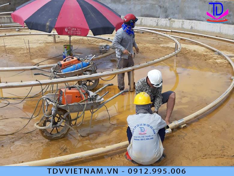 Gia công và lắp đặt hệ thống đường ống dẫn nước