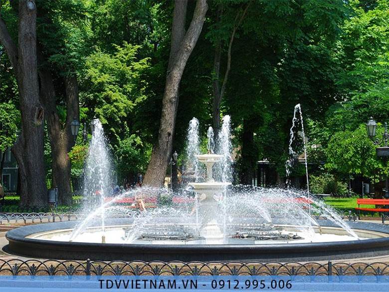 Kết cấu chắc chắn, phù hợp với môi trường ngoài trời