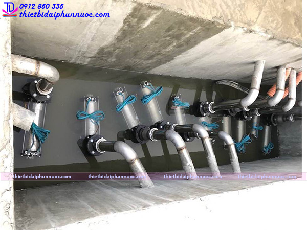 Bơm chìm điều khiển DMX là gì